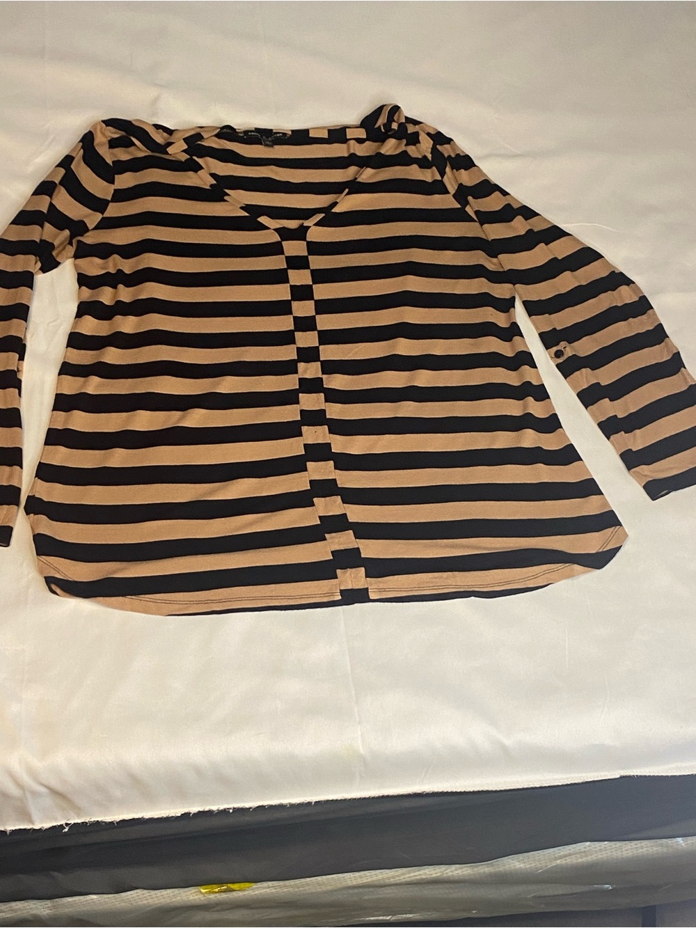 Cable & Gauge Women's XL Tan/Black Striped Long Sleeve Round Neck Top - Picture 3 of 9